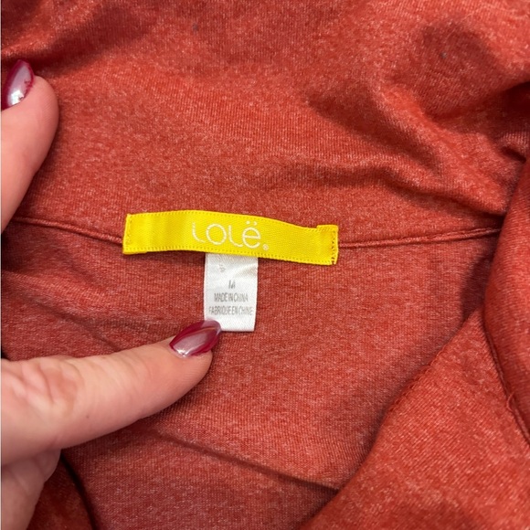 Lolë women’s half zip up pull over sweater red‎ athletic sweater size medium - Picture 3 of 4